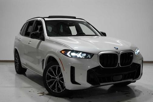 2026 BMW X5 M60i