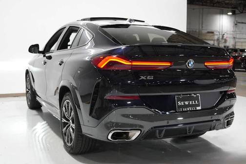 2026 BMW X6 xDrive40i
