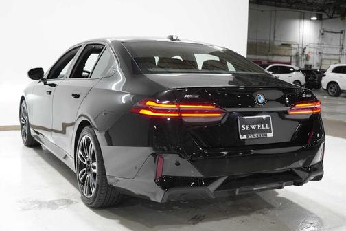 2026 BMW 540 i xDrive