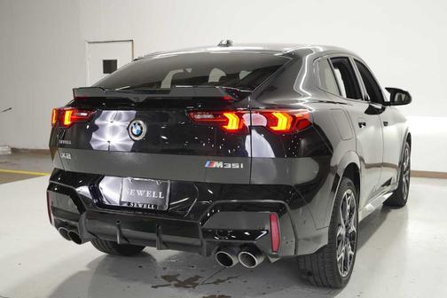 2024 BMW X2 M35i