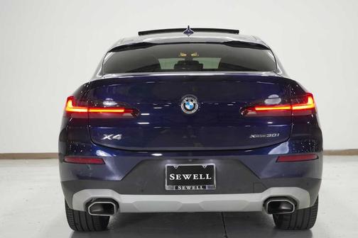 2023 BMW X4 xDrive30i