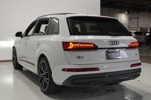 2022 Audi Q7 55 Prestige