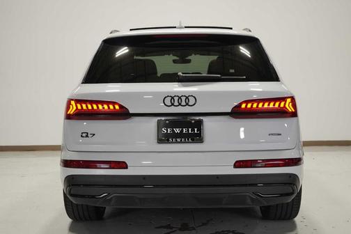 2022 Audi Q7 55 Prestige