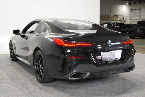 Black Sapphire Metallic 2022 BMW 840 i
