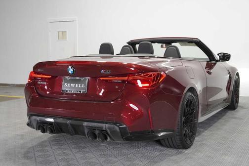 Aventurin Red Metallic 2025 BMW M4 Competition xDrive