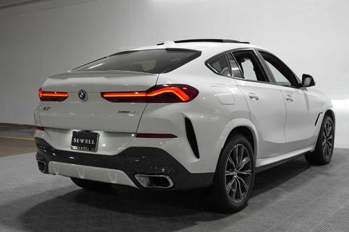 Alpine White 2026 BMW X6 xDrive40i