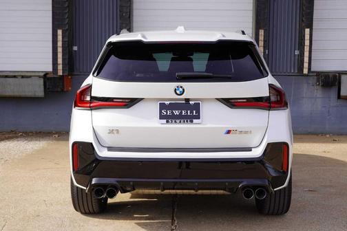 2025 BMW X1 M35i