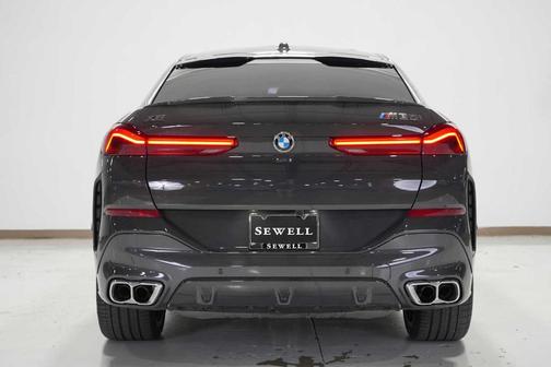 2025 BMW X6 M60i
