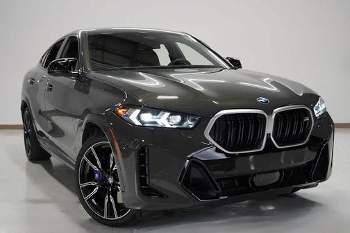 2025 BMW X6 M60i