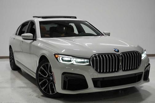 2022 BMW 750 i xDrive