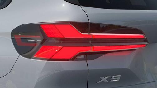2026 BMW X5 PHEV xDrive50e