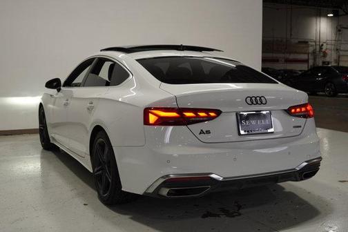 2022 Audi A5 45 S line Premium Plus