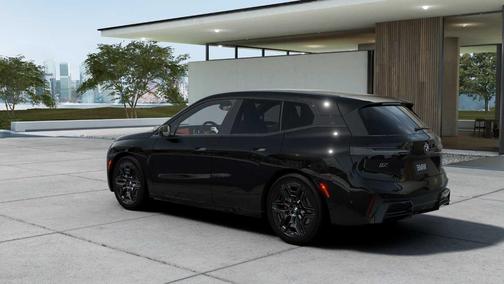 2026 BMW iX M70