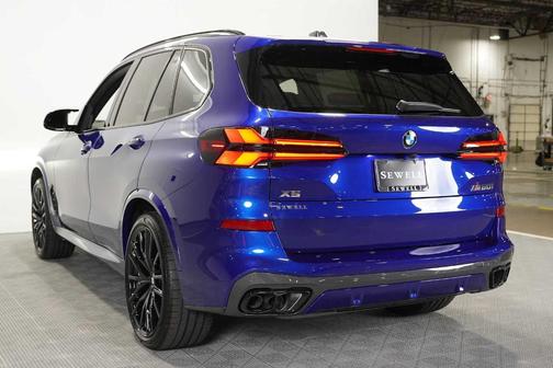 Bay Blue 2026 BMW X5 M60i