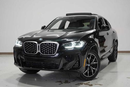 2025 BMW X4 xDrive30i