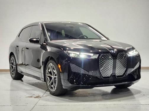 2025 BMW iX xDrive50