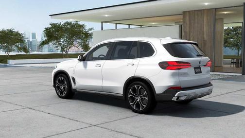 2026 BMW X5 PHEV xDrive50e