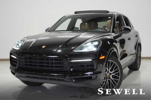 2021 Porsche Cayenne Base