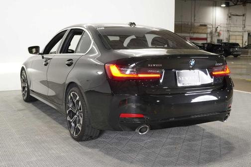 Black Sapphire Metallic 2025 BMW 330 i