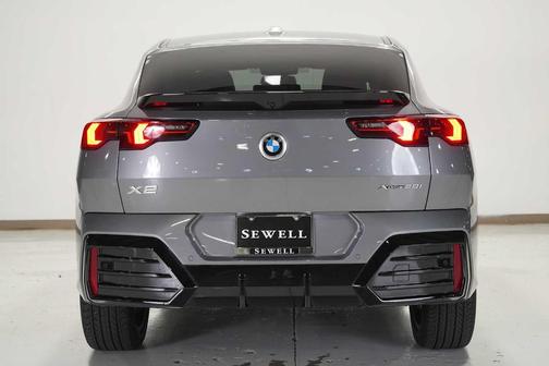 2025 BMW X2 xDrive28i
