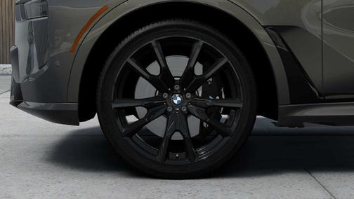 2026 BMW X7 M60i