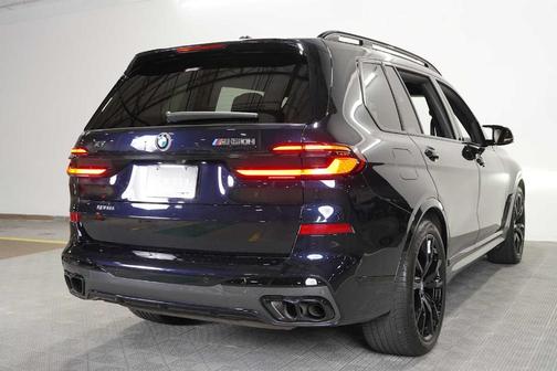 Carbon Black Metallic 2026 BMW X7 M60i