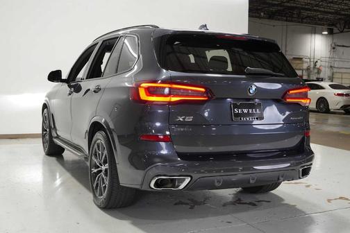 2022 BMW X5 sDrive40i