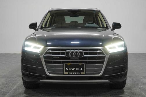 2018 Audi Q5 2.0T Prestige