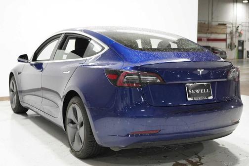 2020 Tesla Model 3 Standard Range