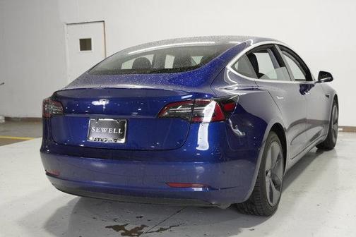 2020 Tesla Model 3 Standard Range
