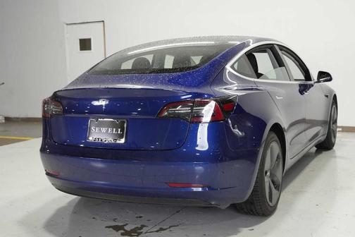 2020 Tesla Model 3 Standard Range