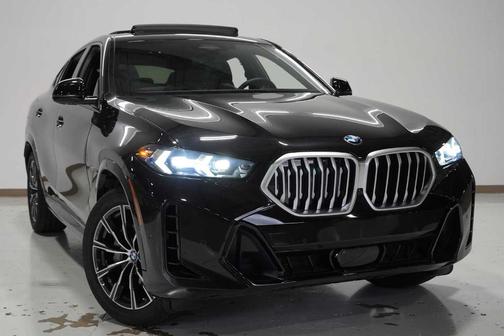 2025 BMW X6 xDrive40i