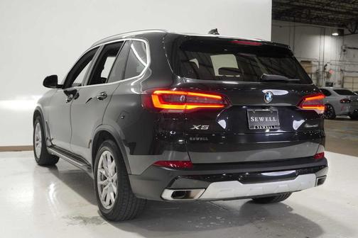 2023 BMW X5 sDrive40i