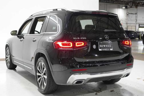 2020 Mercedes-Benz GLB 250 Base 4MATIC