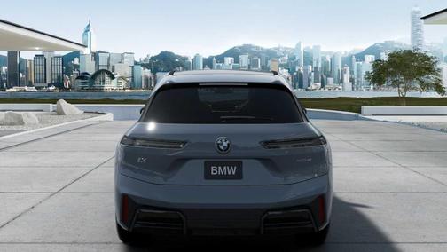 2026 BMW iX xDrive45