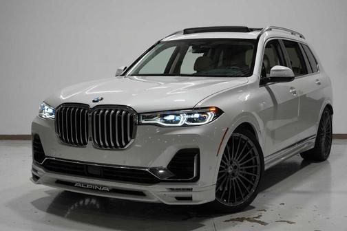 2021 BMW X7 M50i