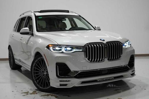 2021 BMW X7 M50i