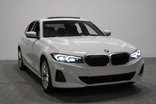 Alpine White 2026 BMW 330 i NA