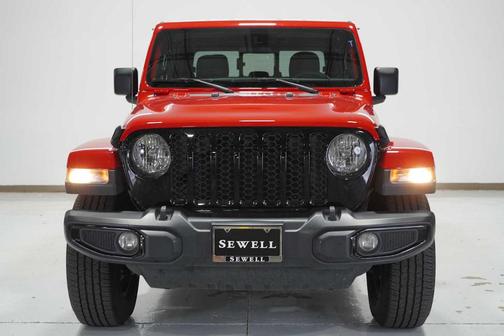 2022 Jeep Gladiator Sport