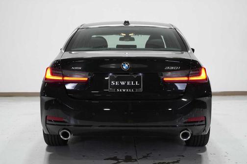2025 BMW 330 i xDrive