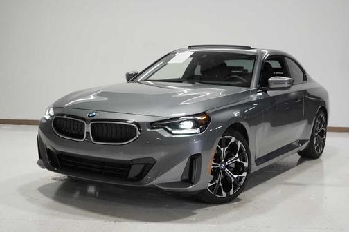 2025 BMW 230 i xDrive
