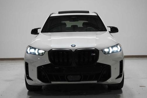 2024 BMW X5 M60i