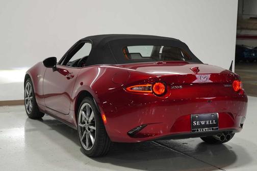 2023 Mazda MX-5 Miata Grand Touring