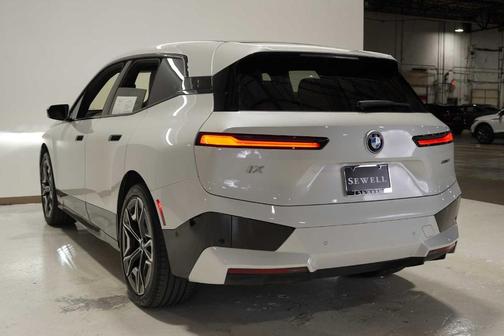 2023 BMW iX xDrive50