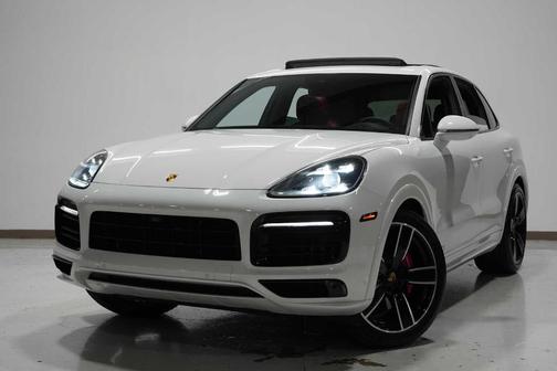 2023 Porsche Cayenne GTS