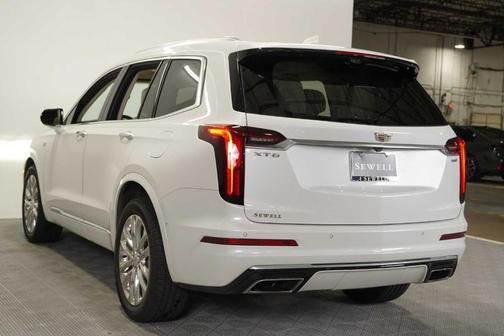Crystal White Tri-Coat 2023 Cadillac XT6 Premium Luxury FWD