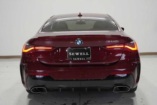 2022 BMW M440 i