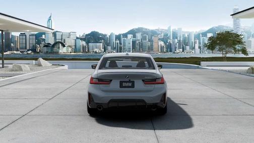 2025 BMW 330 i