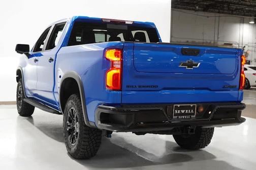 2025 Chevrolet Silverado 1500 ZR2