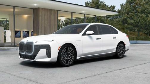 2026 BMW 750e xDrive
